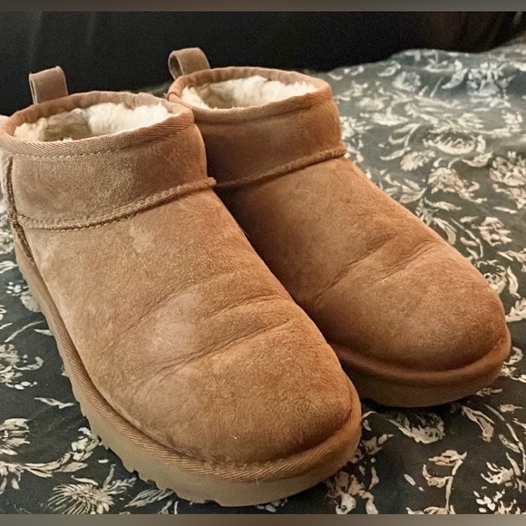 MAKE AN OFFER - UGG Ultra Mini Boot in Chestnut - Picture 5 of 7